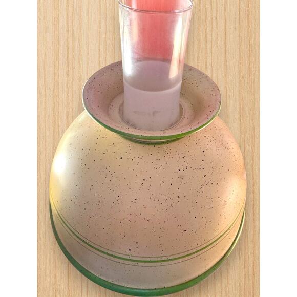 Vintage Aladdin Style Alacite Lamp with Green Trim and Speckled Shade Electric - Picture 9 of 13